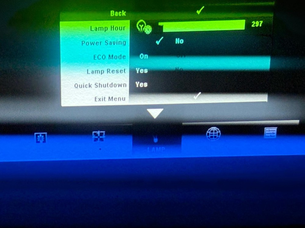 Dell 1609WX DLP Projector