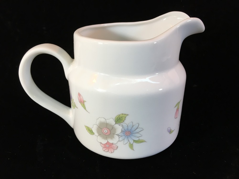 FTDA Porcelain Floral Pitcher Vase