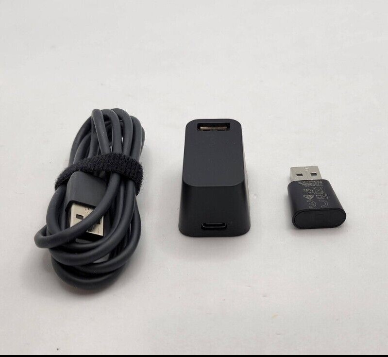 Genuine HTC USB Dongle 3.0 for Vive Tracker or Other Controllers - Index
