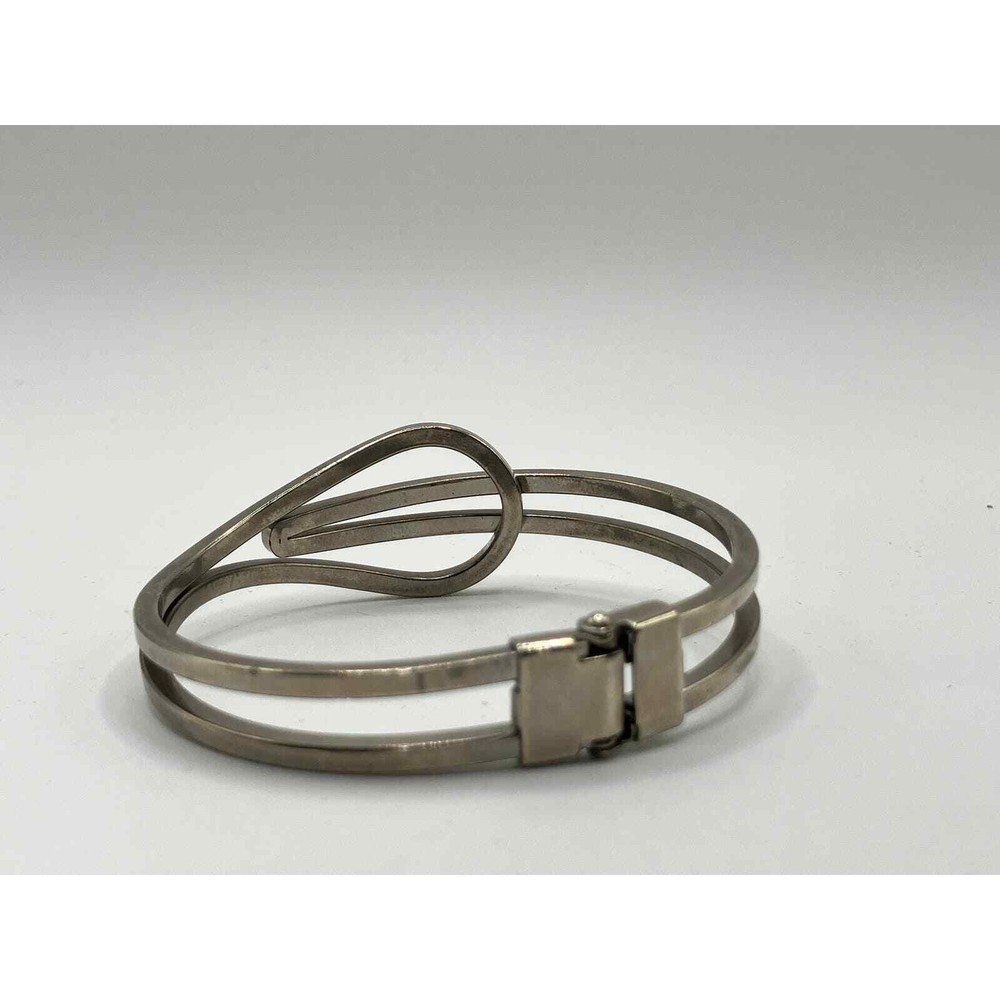 Interconnecting Silver-Tone Artisan Hinged 2.5 Inch Wide Bracelet!