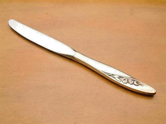 Blithe Spirit by Gorham Sterling Silver Place Knife 9.25"