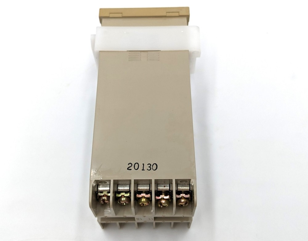 OMRON H7CR-B Counter timer relay #80