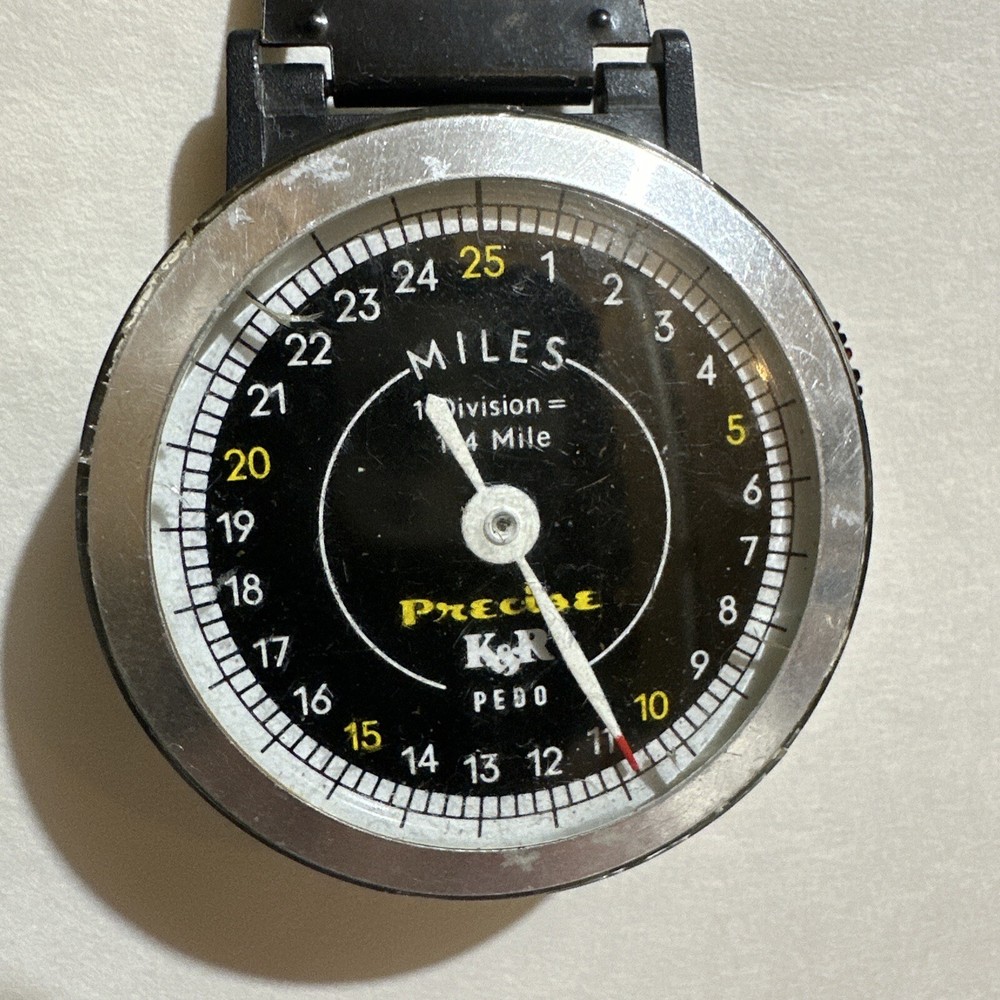 K&R PRECISE Pedo Vintage Pedometer Motion Activated Step Tracker