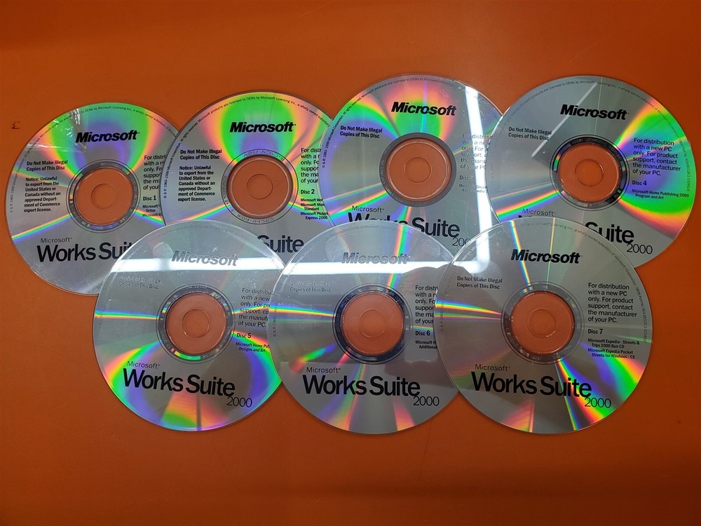 ⭐️⭐️⭐️⭐️⭐️ USED Microsoft Works Suite 2000 Set Discs 1-7 Discs Only