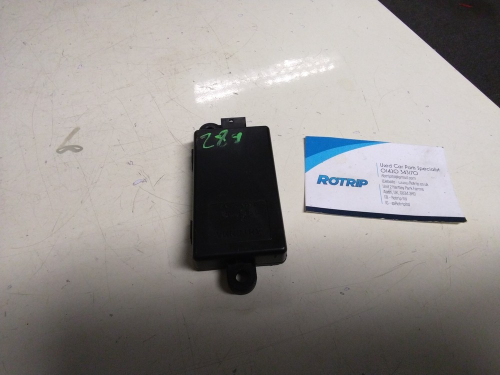 BMW E63 6 SERIES CABRIOLET ALARM CONTROL ECU MODULE 6950525.