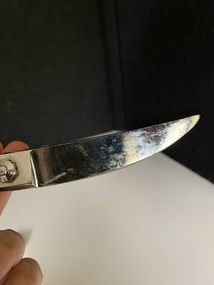 VINTAGE SCISSORS SAMMANN Working Condition Red Handle Metal Dull , Old