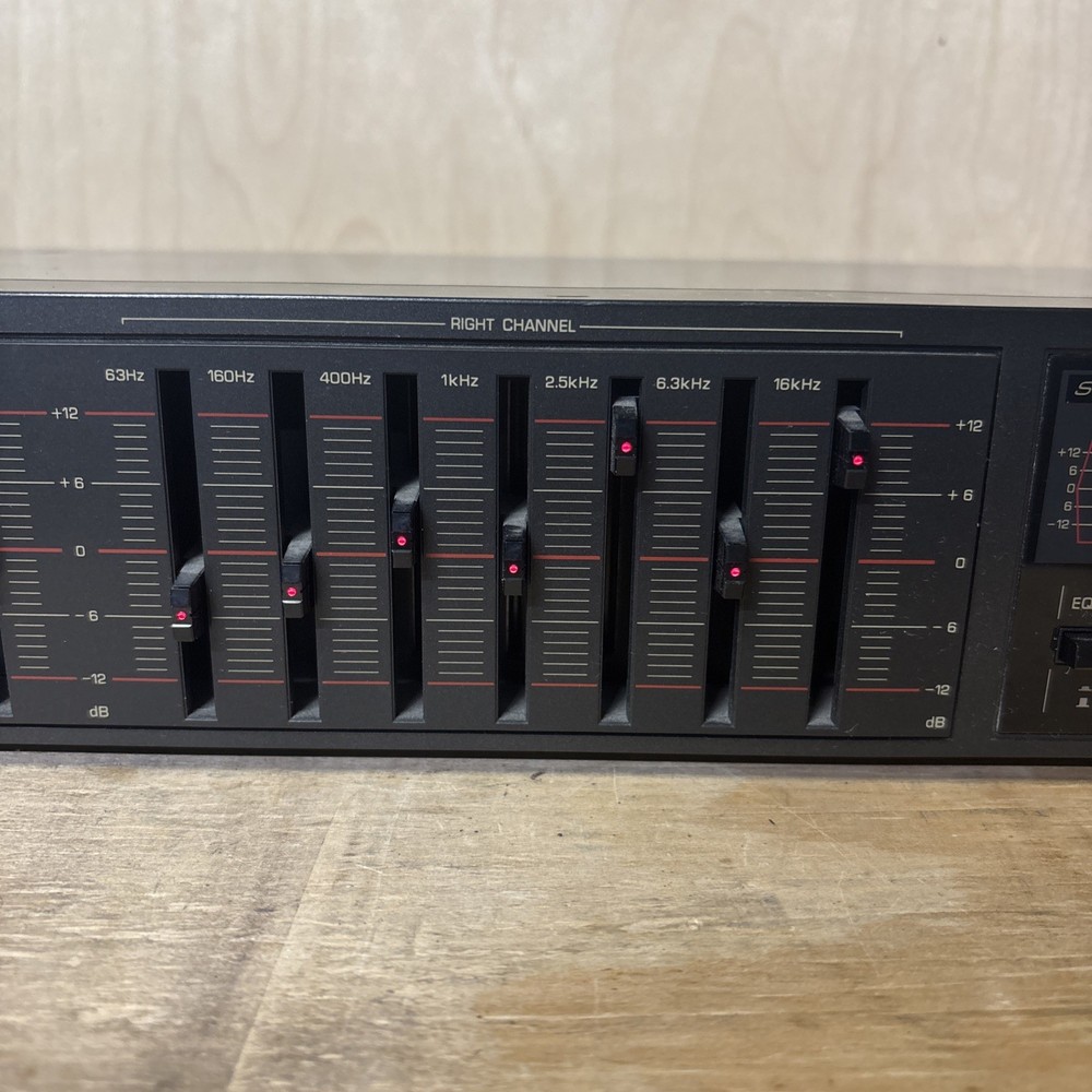 Curtis Mathes Stereo Graphic Equalizer AQ727