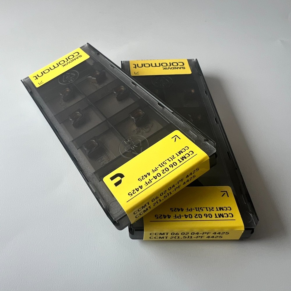 10Pcs/BOX Sandvik CCMT060204-PF 4425