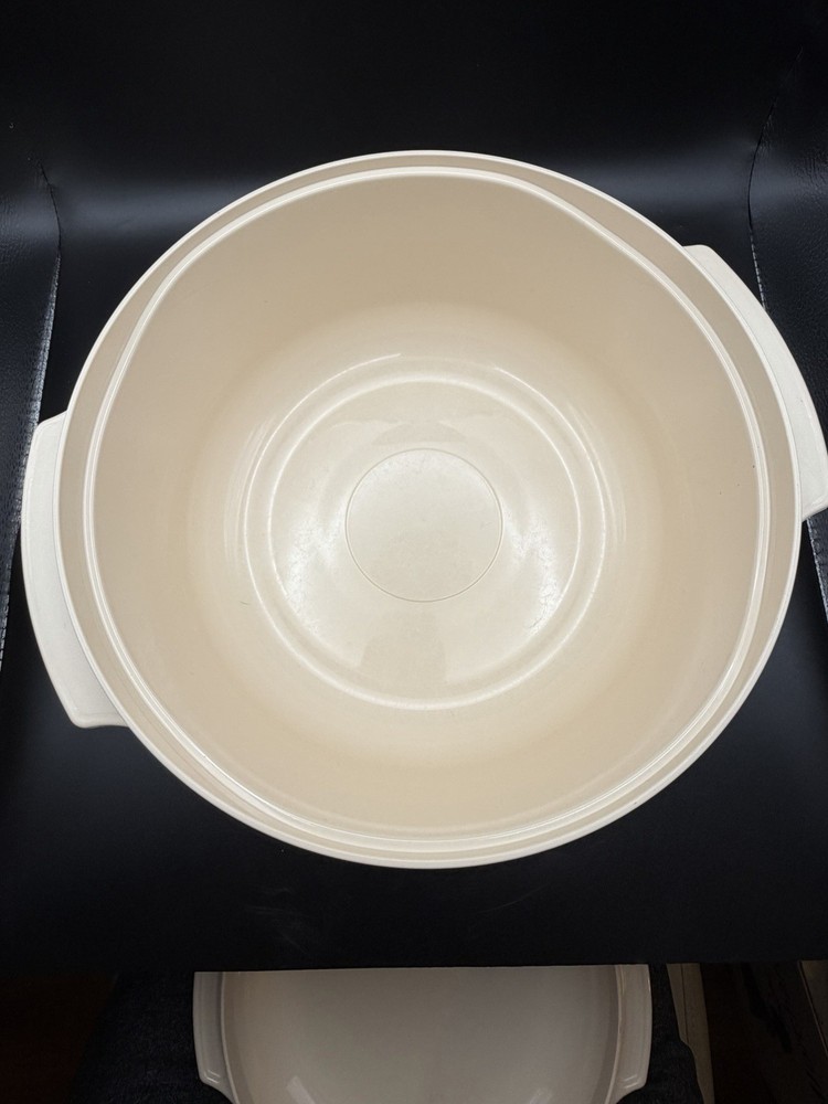 Tupperware Stacking Microwave Cookware Almond 2pcs 3 qt/3 L EUC
