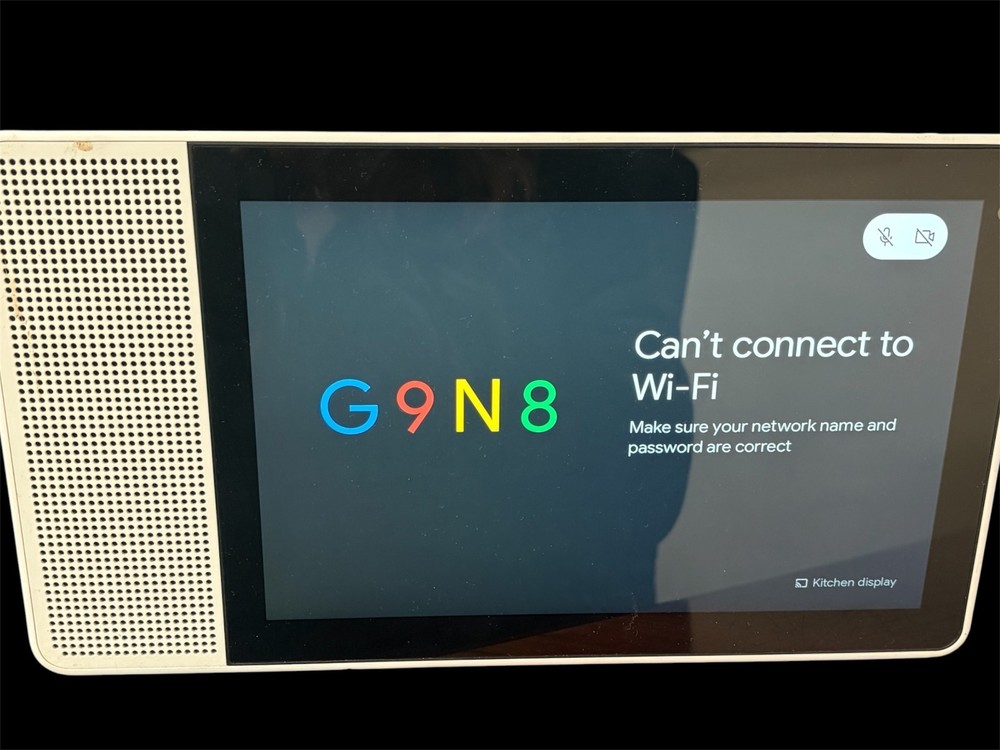 Lenovo SD-X701B Smart Display 10" Google Assistant Bamboo Untested Preowned