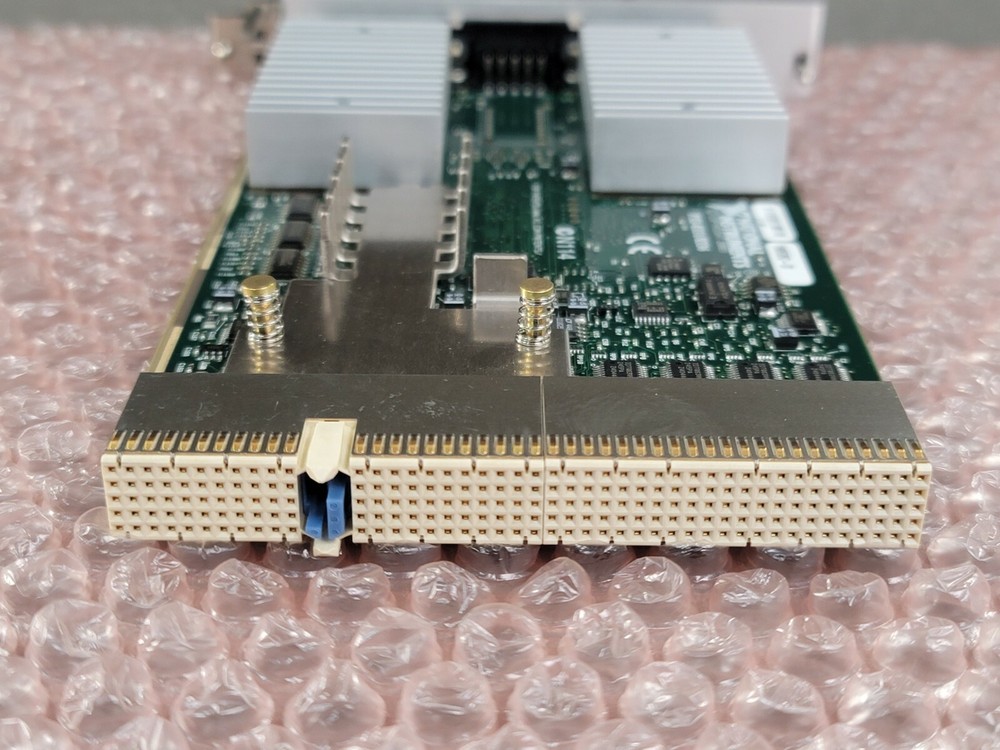 National Instruments PXI-8331 MXI4 *Missing Pull Handle - As pictured*