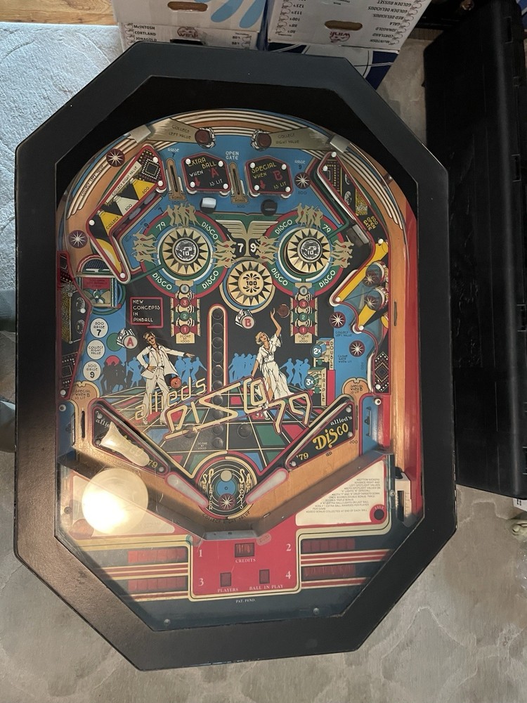 Rare 1979 Disco Coffee Table Pinball Machine