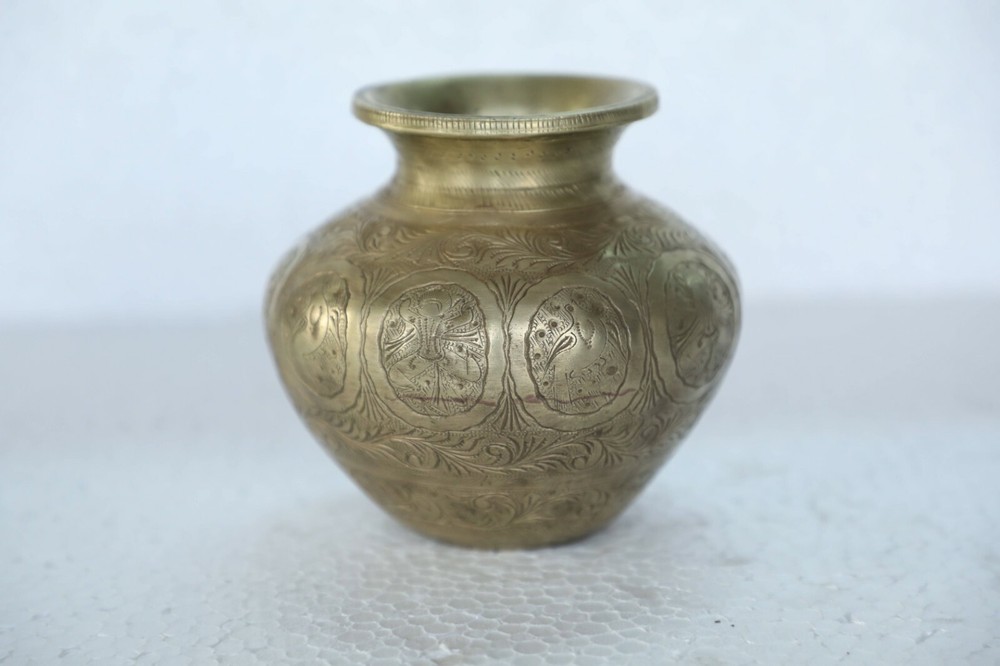 Vintage Brass Engraved Handcrafted Solid Heavy Water Pot/Lotta
