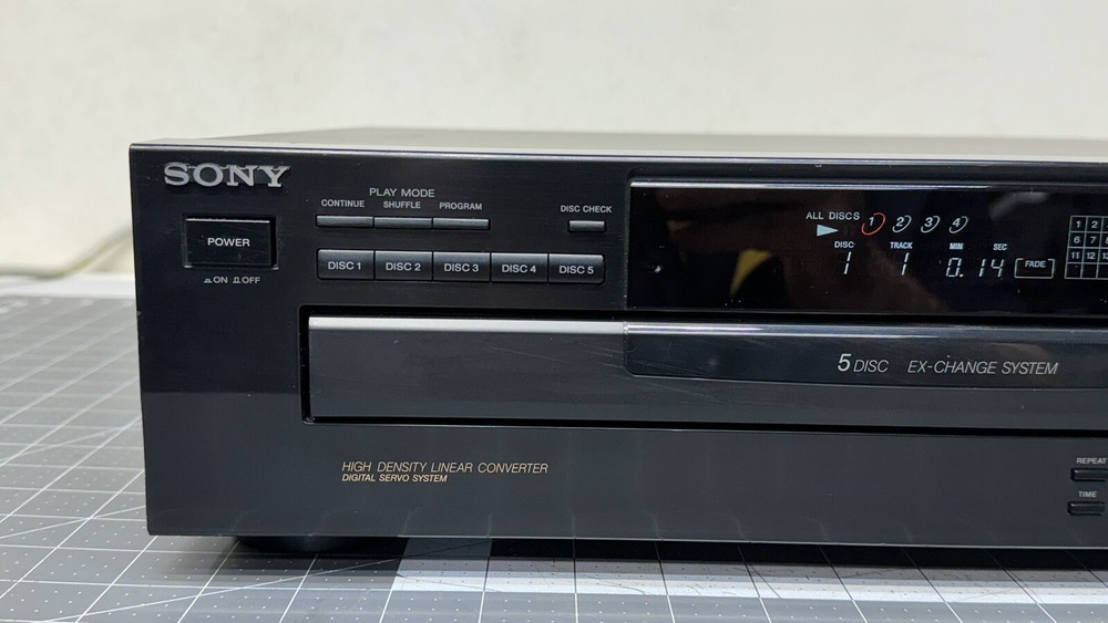 Sony CDP-C265- 5 Compact Disc Exchange System- High Density Works W/ Issues 🔥🔥