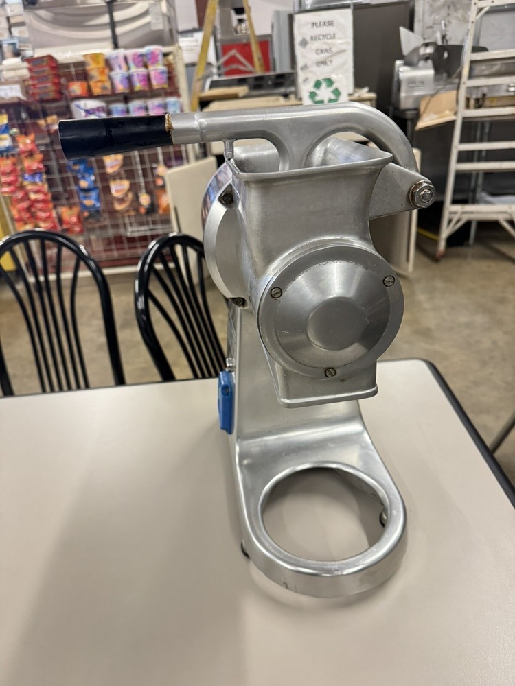Commercial Meat mincers And Cheese Grinder