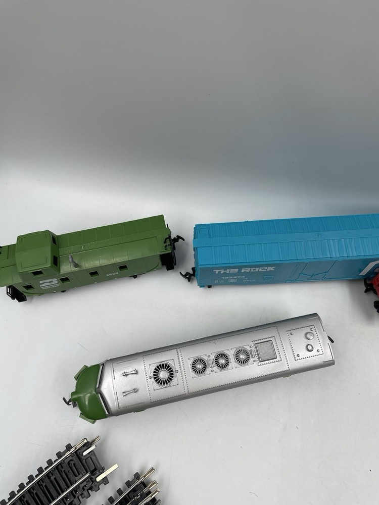 Bachman: HO Electric Train Set- Diesel Express (#00091) Untested, COMPLETE