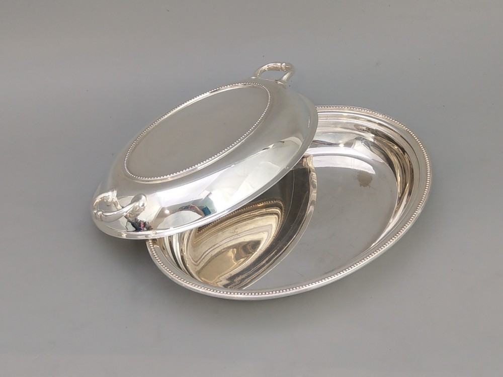Small Oval Meat Serving Dish Silver-Plated Walker Hall