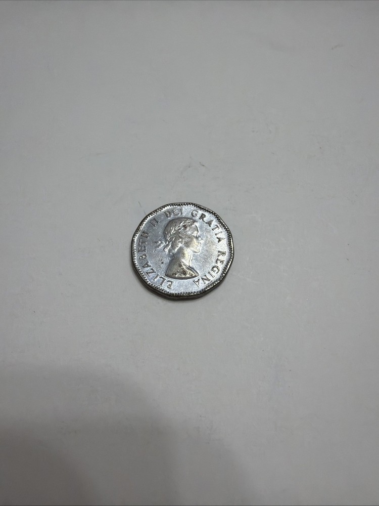 1953 5 CENTS CANADA COIN