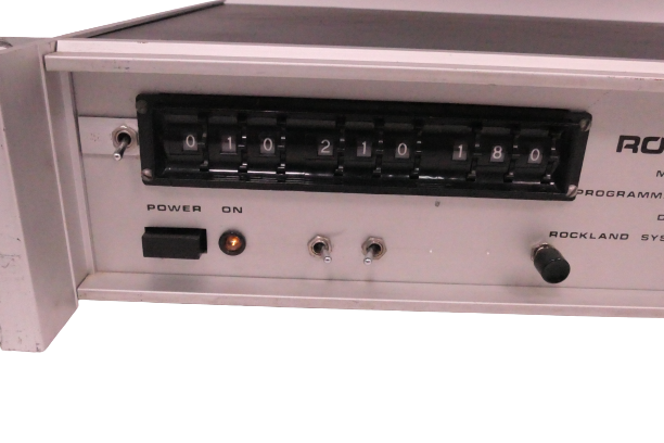 Rockland 5110 Remotely Programmable Frequency Synthesizer Working