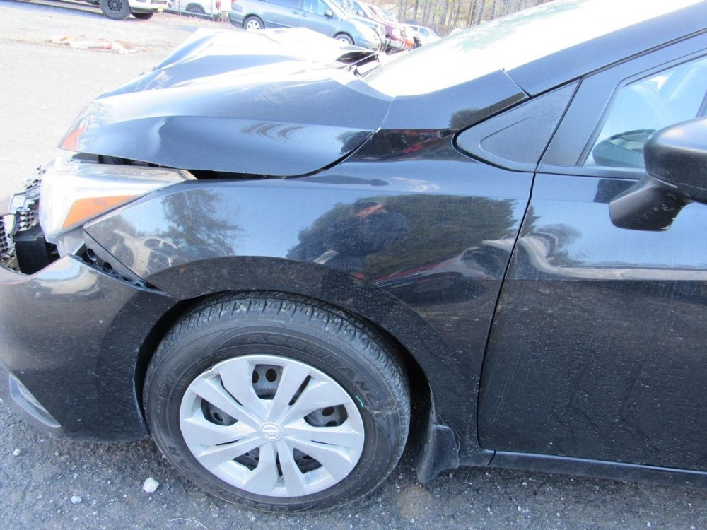 VERSA 2021 Glove Box 1103581