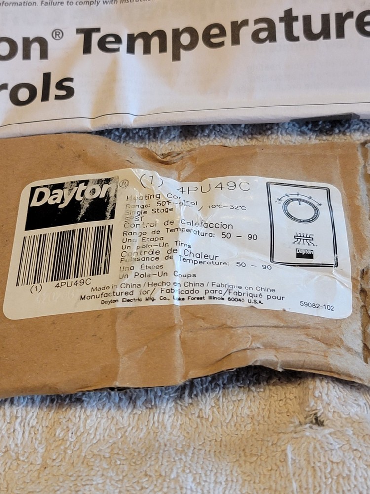 DAYTON heating control 4PU49C SINGLE STAGE SPST, New No Box