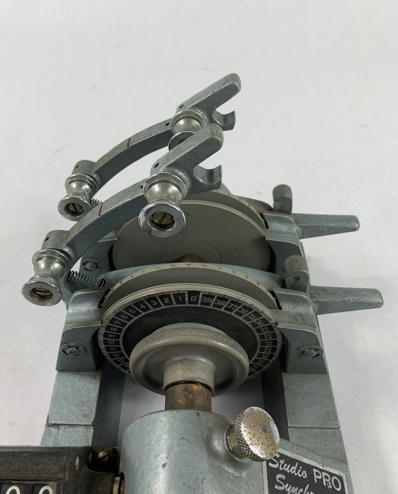 Studio PRO SS-126422-16 Vintage Synchronizer