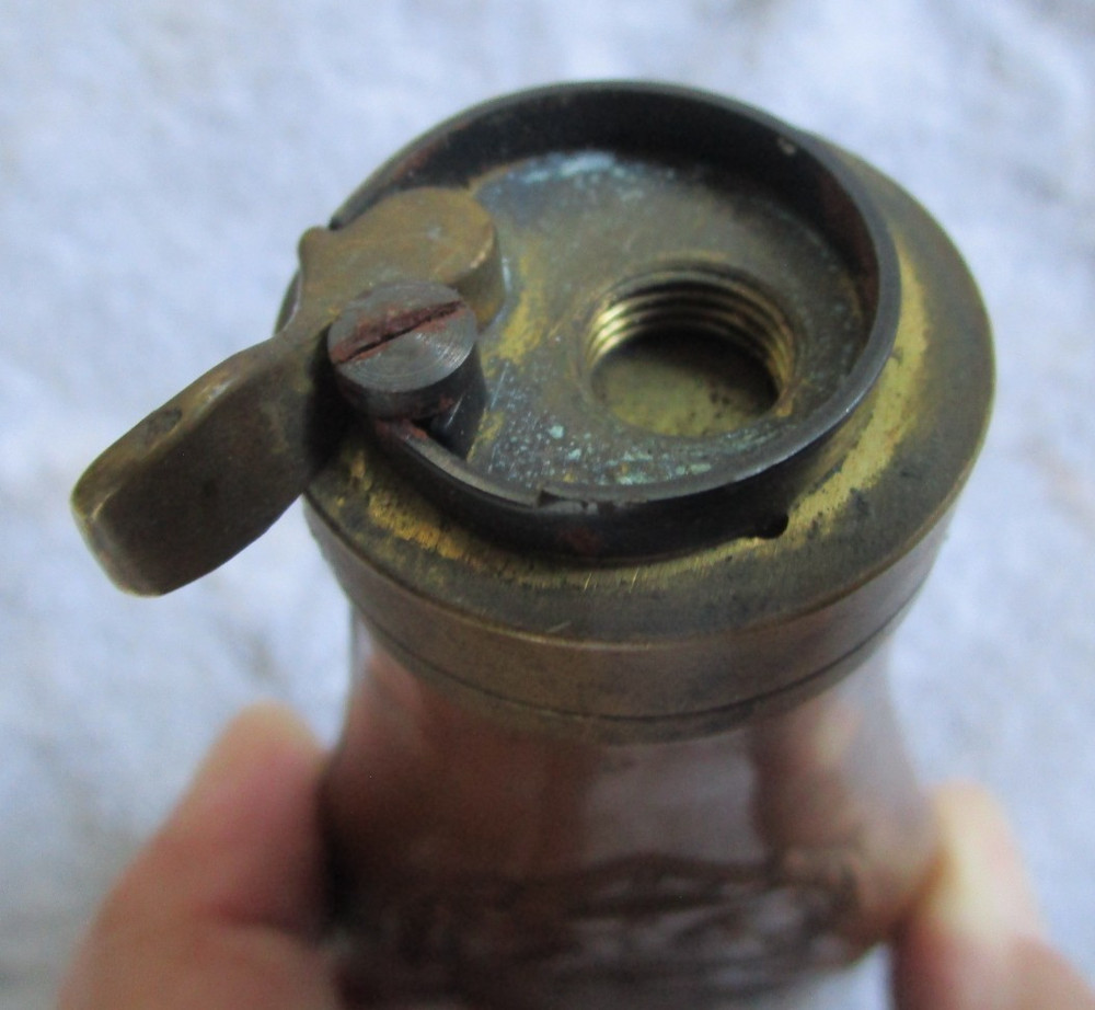 ANTIQUE GUN POWDER FLASK