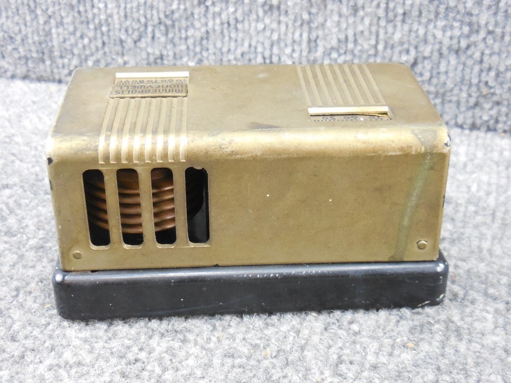 Honeywell TA42B2X1 Thermostat