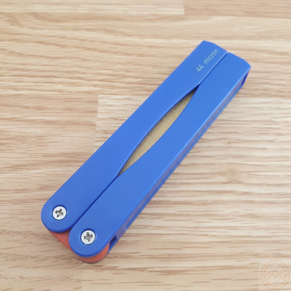 Fallkniven 2 Sided Sharpener One Coarse Diamond Side And One Fine Diamond Side