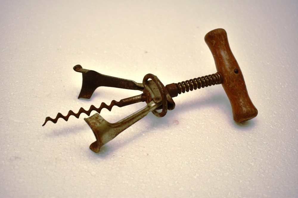 Antique Corkscrew Bottle Opener With Split Frame And Sliding Ring Collectible"2