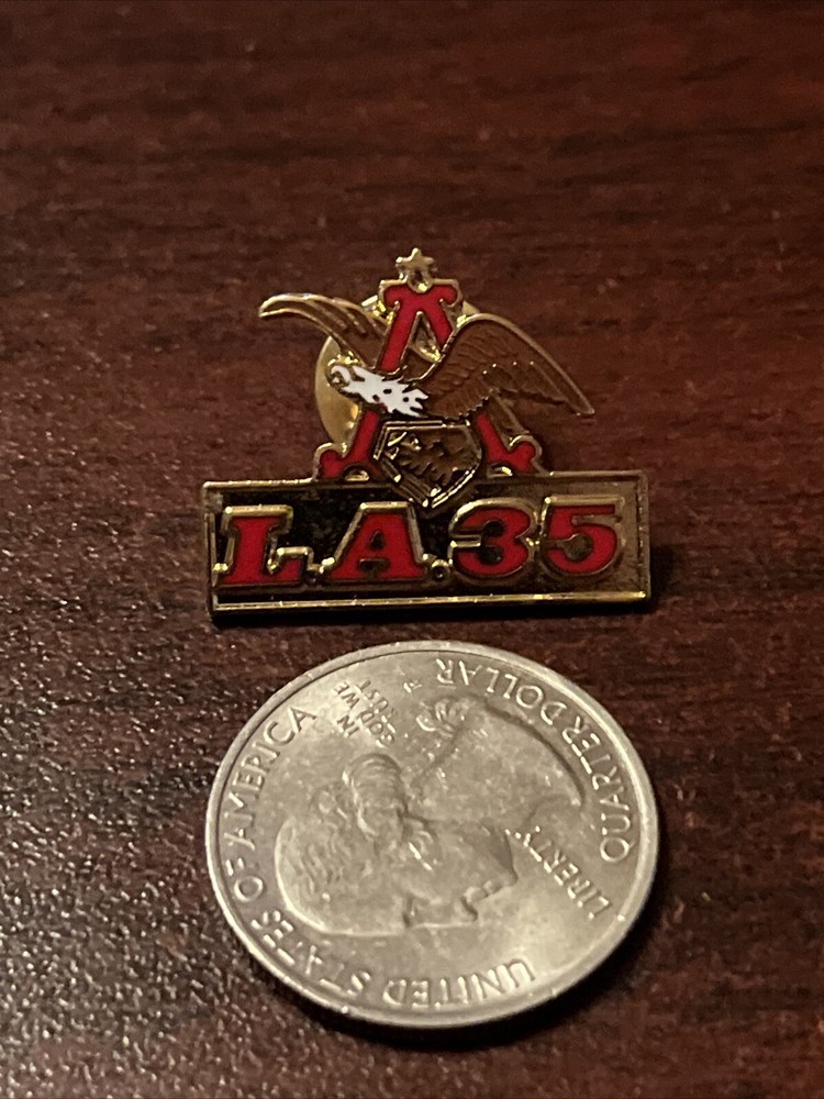 Anheuser Busch Beer Budweiser Eagle LA 35 Lapel Hat Pin