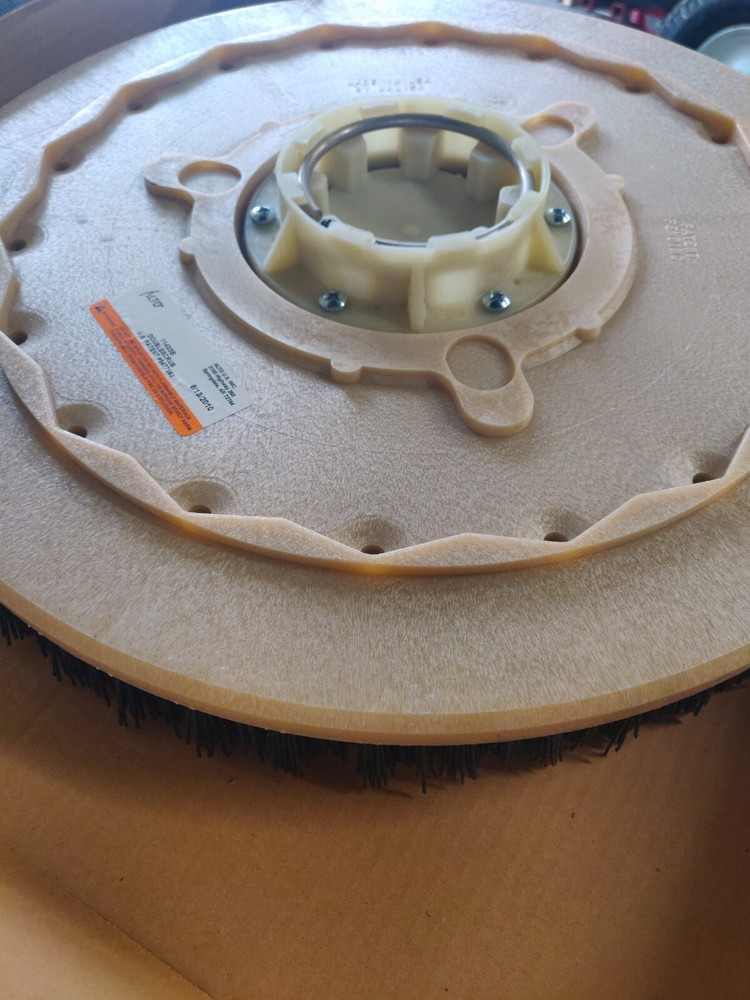 11433B Encore R (38") Supergrit Scrub Brush