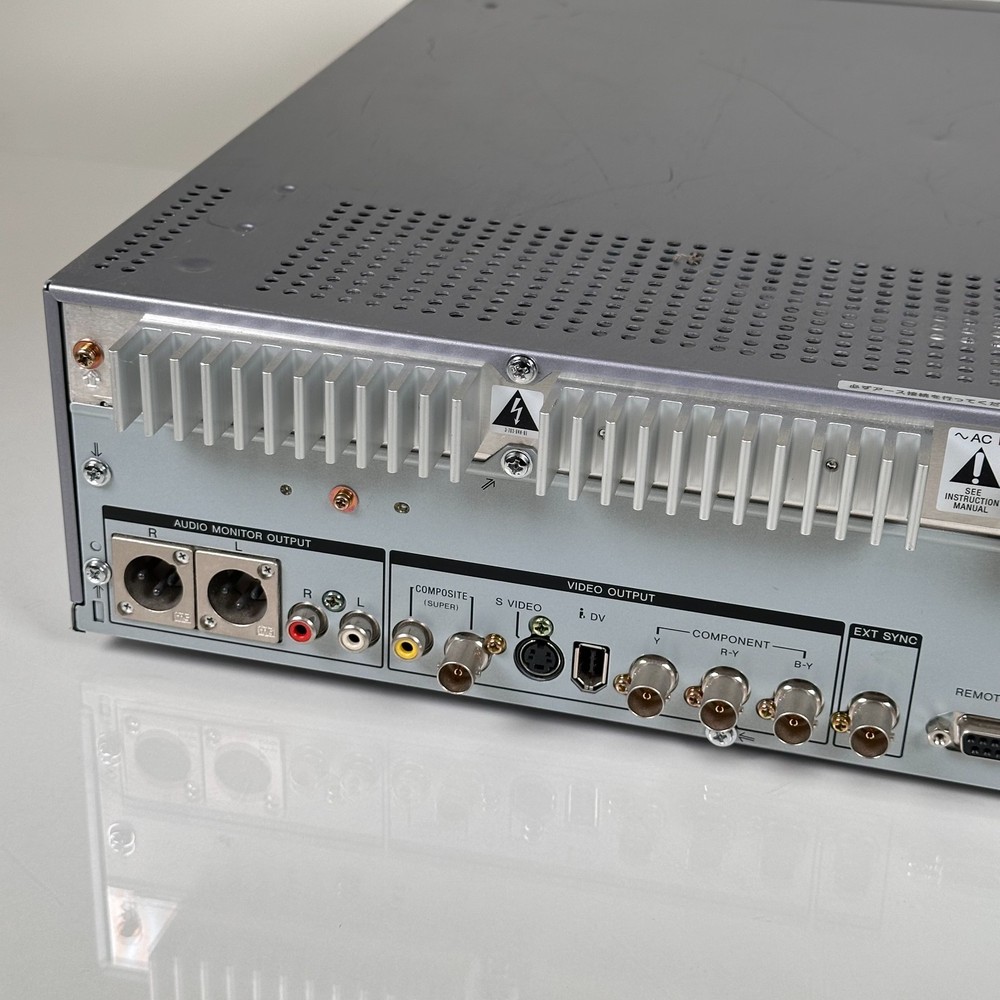 Sony J-10 Betacam Compact Player