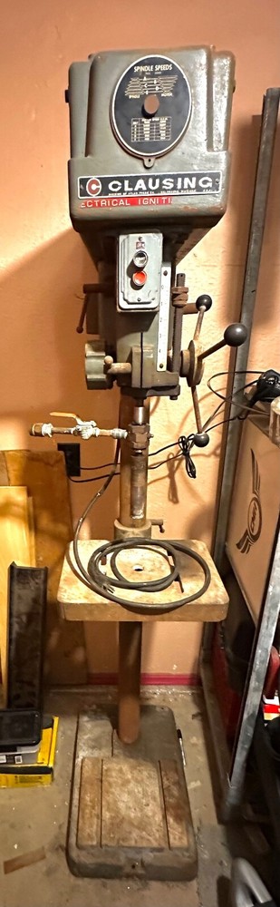 CLAUSING FLOOR MODEL 1641 DRILL PRESS with FLUID HEAD