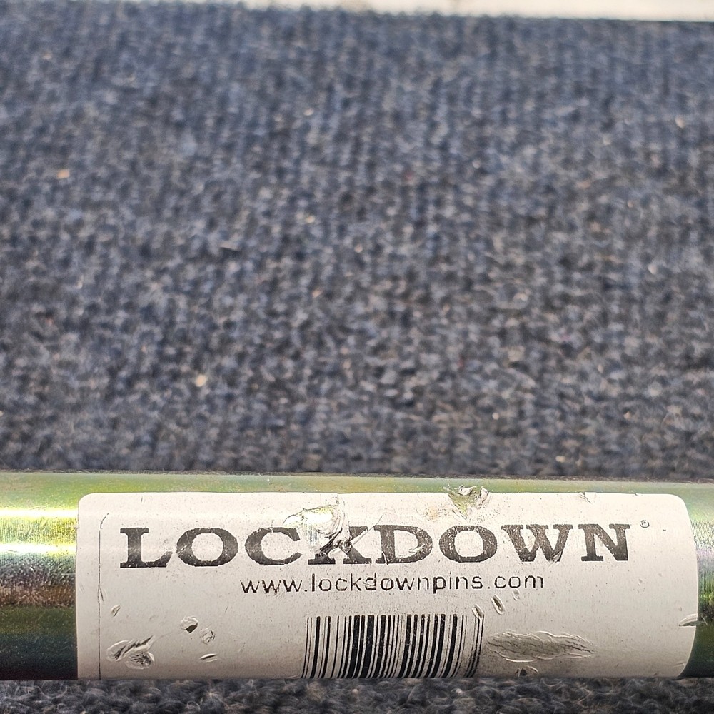 Lockdown Hitch Pin String Durable Easy Mount C40 Steel Self-Locking Red Handle