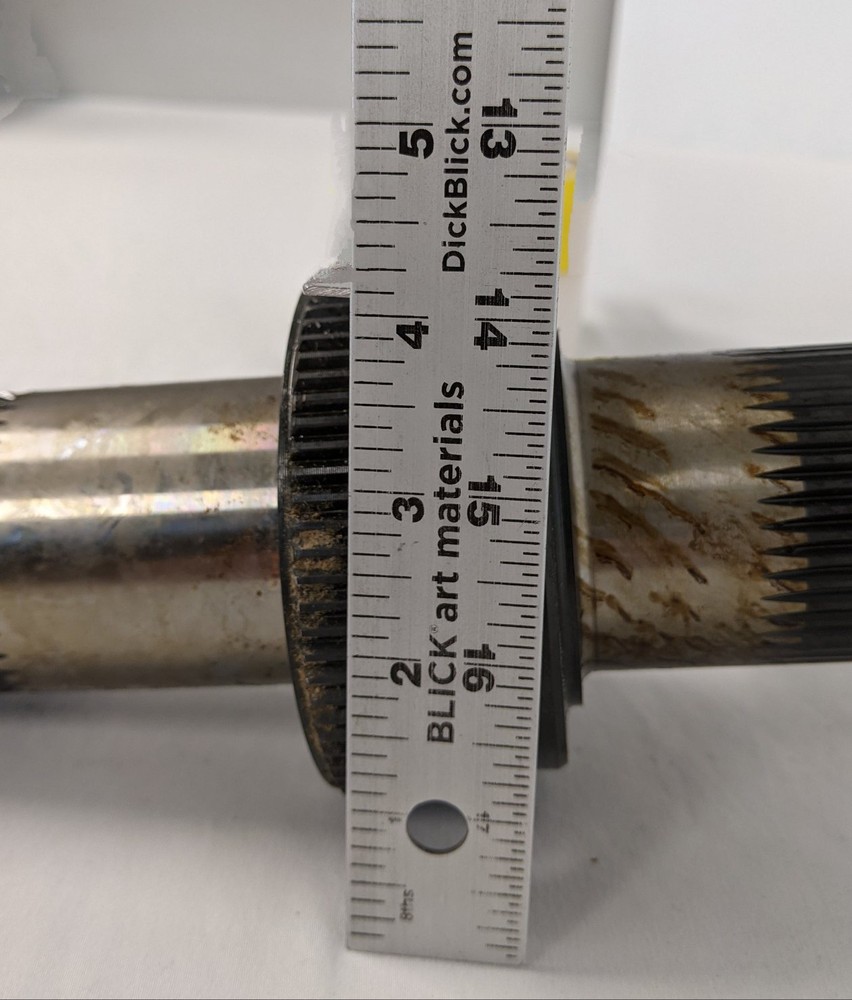 Spicer Input Shaft & Bushing Kit - P/N 504181