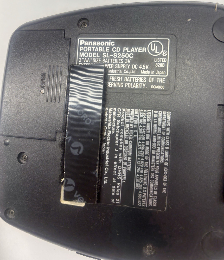 PANASONIC PORTAL CD PLAYER SL-S250C XBS MASH - PLEASE READ