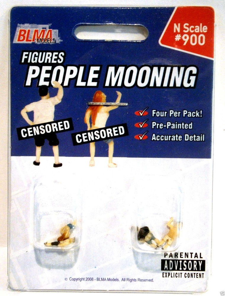 N People Mooning
