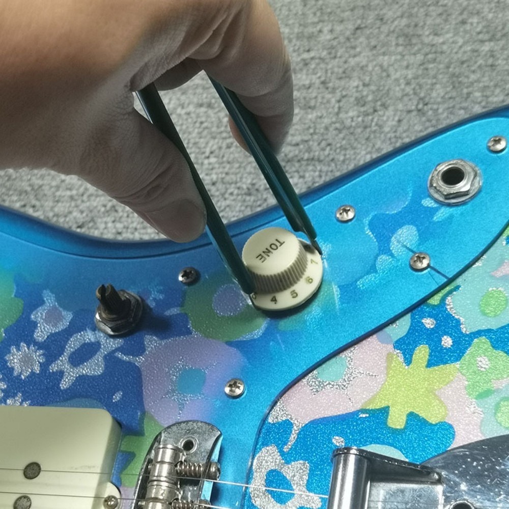 ~Musical Instruments Guitar Tool Easy To Use For Knobs Bushes Metal Puller Tool