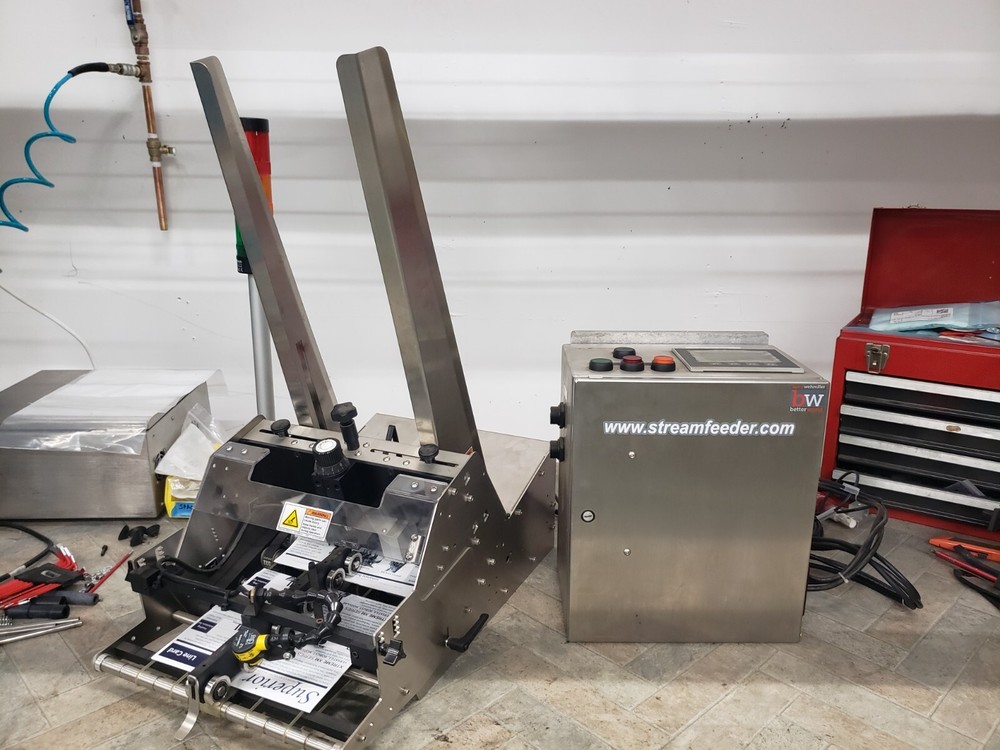 SALE!!  Streamfeeder P-1250 Servo Batch Count Feeder