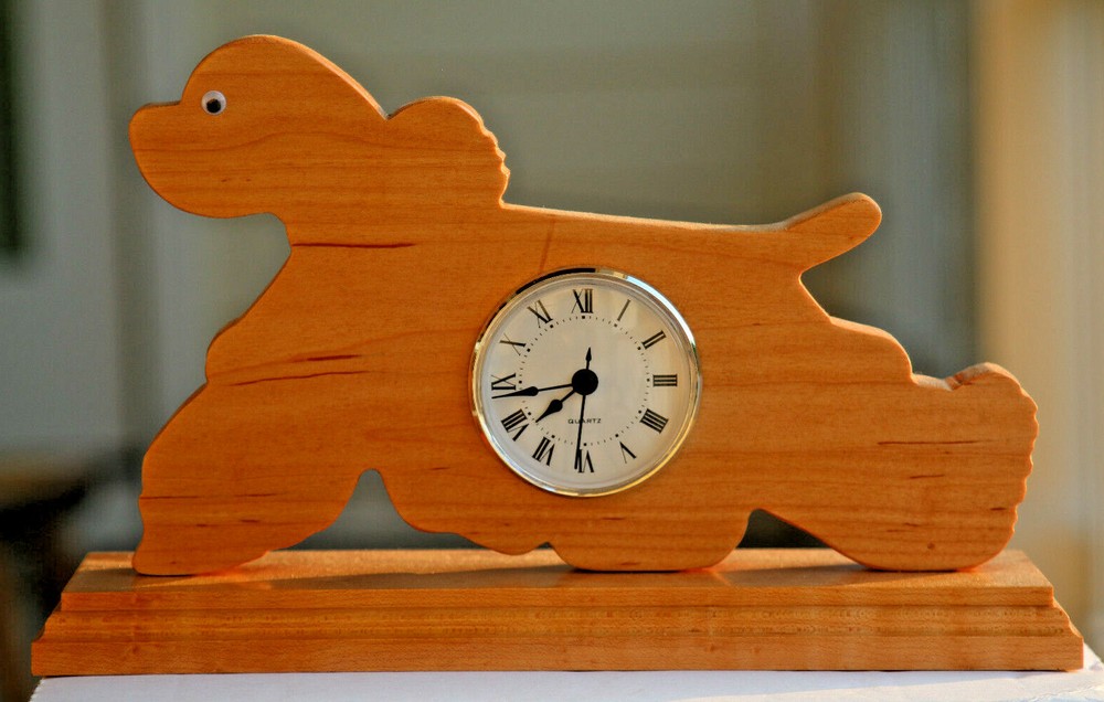 Clock Quartz Shelf/mantel solid figured Maple COCKER SPANIEL 3A batt,7.25" tall