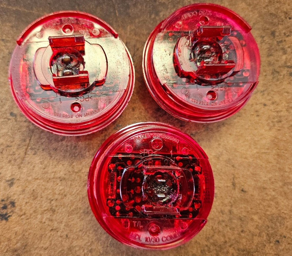 30375R Marker Red.. Pack ( 3 Red Lights For 55$ Dlls )