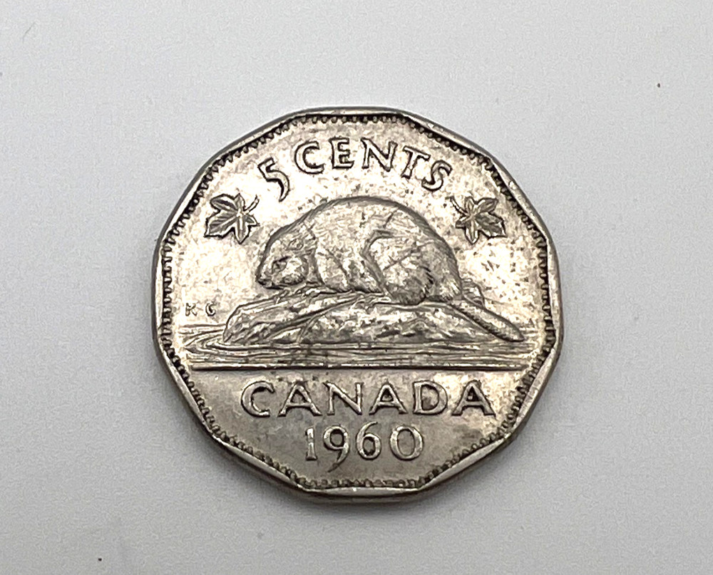 VINTAGE 1960 CANADA BEAVER 5 CENT COIN
