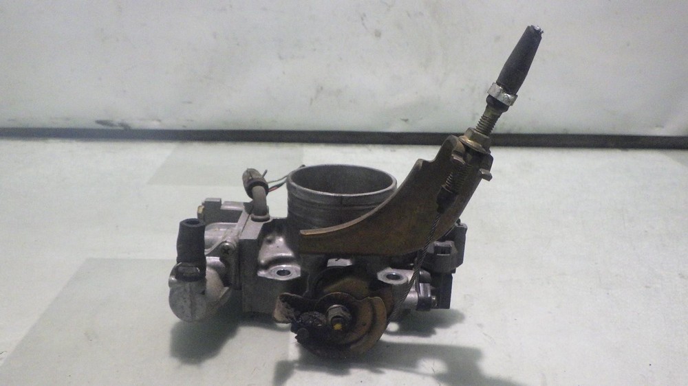 00 HONDA CR-V Throttle Body