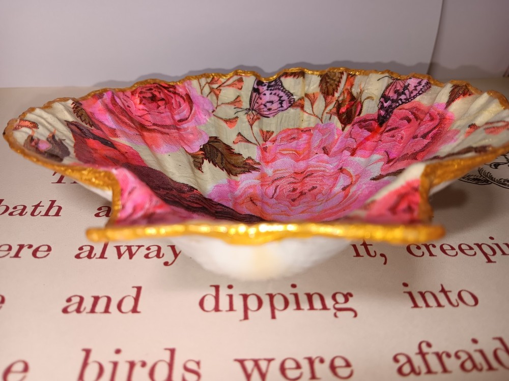 Handmade Shell Trinket Dish With Cardinal And Flowers