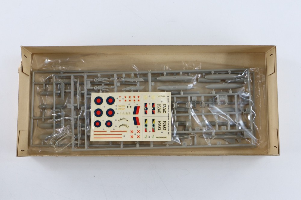 Fujimi 1/72 BAe Harrier GR-3 Model Kit