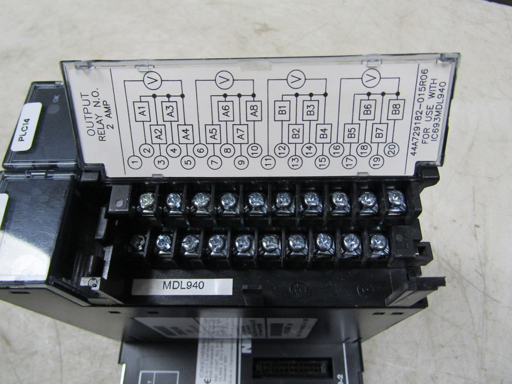 💥GE FANUC IC693CHS398H 5 SLOT BASE W/ 1) INPUT MODULES 1) OUTPUT MODULES