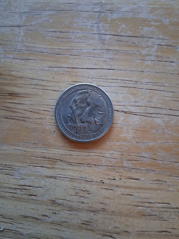 2013 MOUNT RUSHMORE QUARTER D MARK