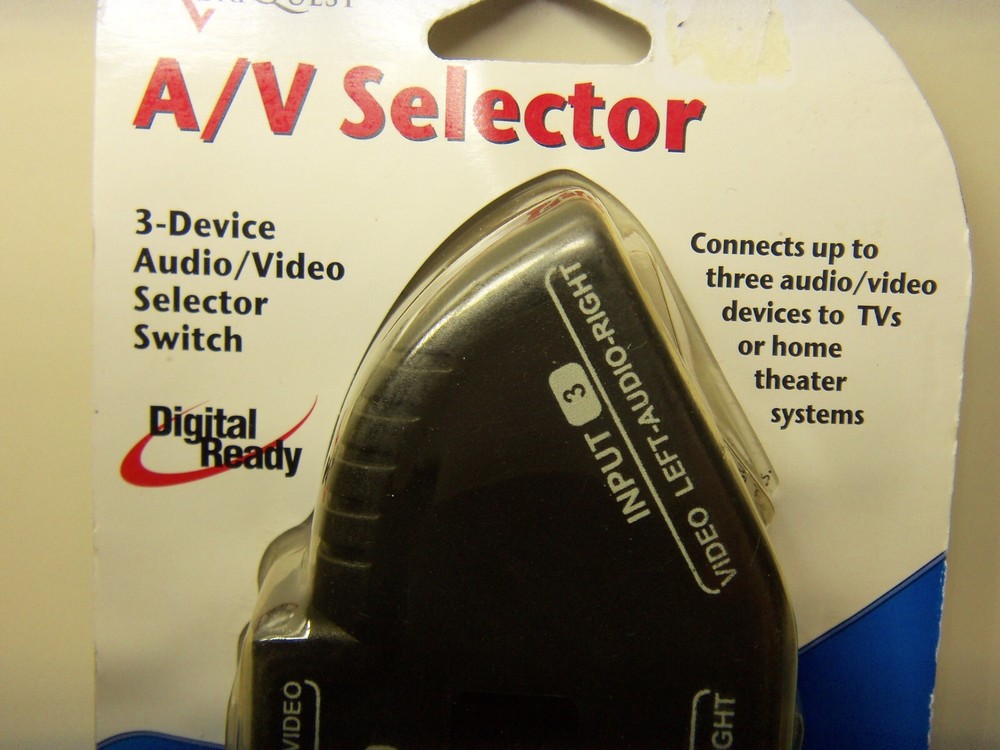 TRIQUEST MODEL 5450 A/V SELECTOR 3 DEVICE AUDIO / VIDEO SELECTOR SWITCH