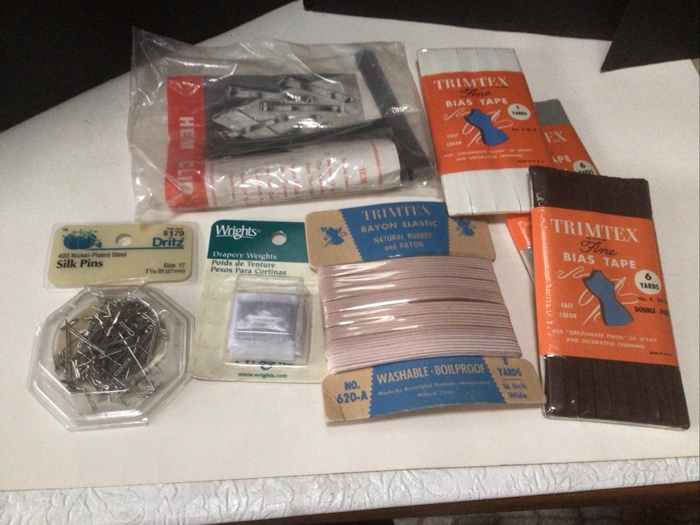 vintage sewing notions New and partial items